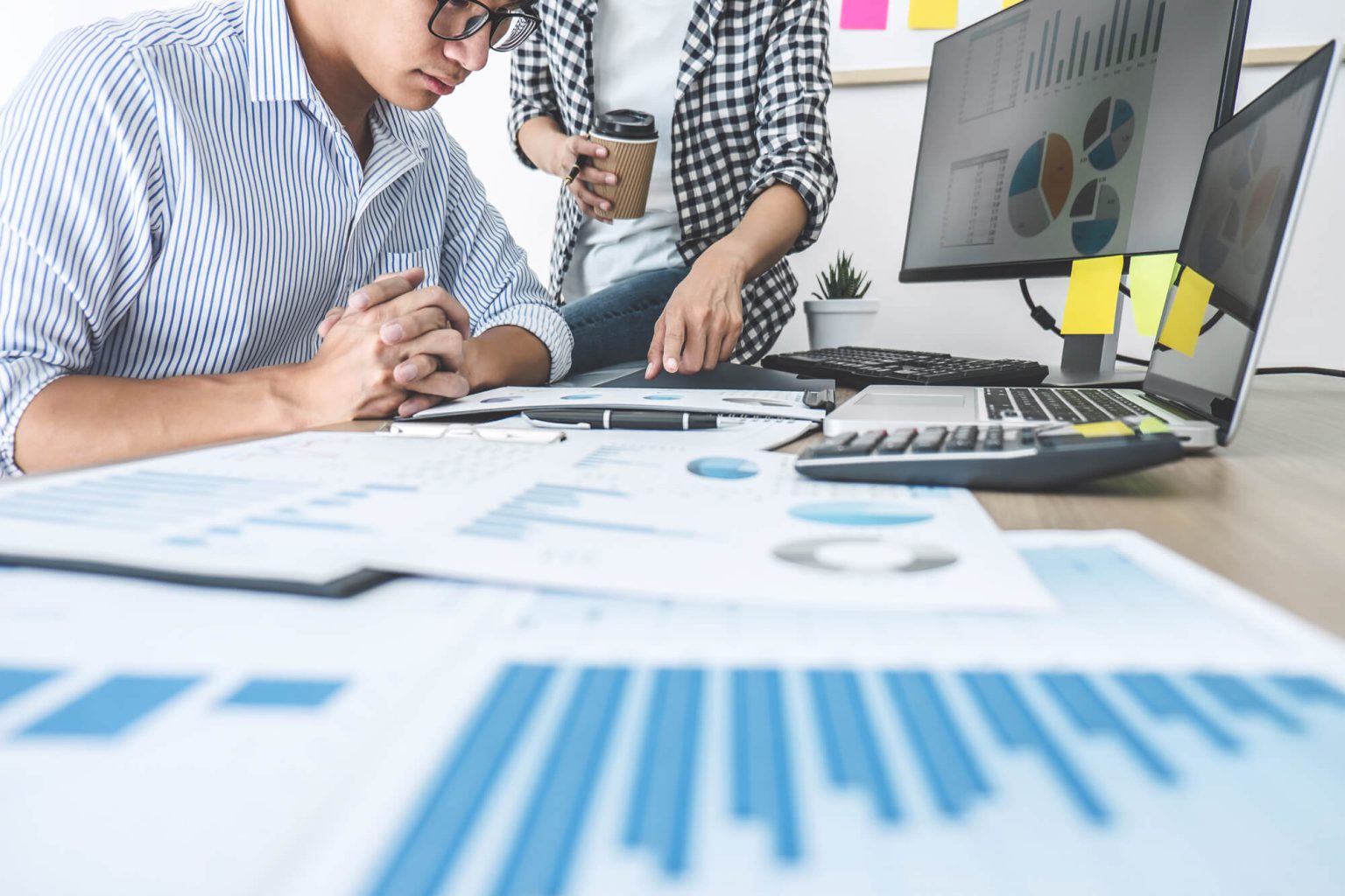 Menggagas Strategi Sukses: Panduan Lengkap Membuat Anggaran Marketing Digital